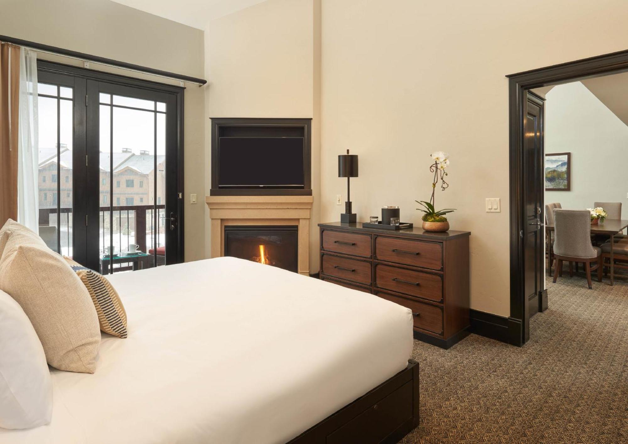 วอลดอร์ฟ แอสโตเรีย พาร์คซิตี้ โฮเต็ล Hotel ภายนอก รูปภาพ